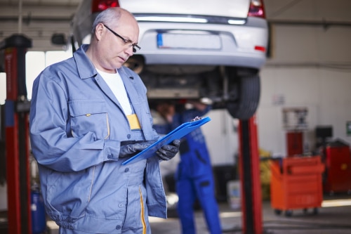 Automotive Manufacturers Integrate Quality Control Reporting into Help Systems